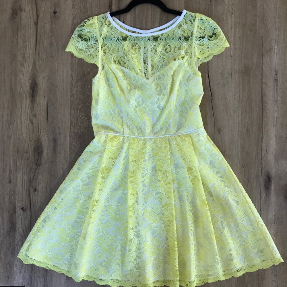 Yellow lace cocktail dress